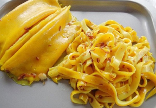 Cách nấu mì Quảng chuẩn vị ngay tại nhà