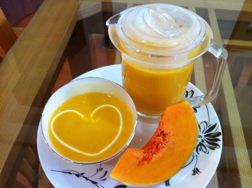 3 cách nấu súp bí đỏ thơm ngon, bổ dưỡng cho cả gia đình