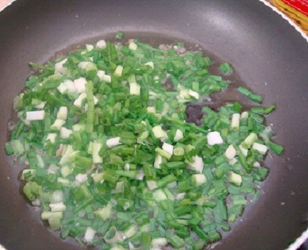 Cách nấu xôi gà xé ngon và bổ dưỡng nhất tại nhà