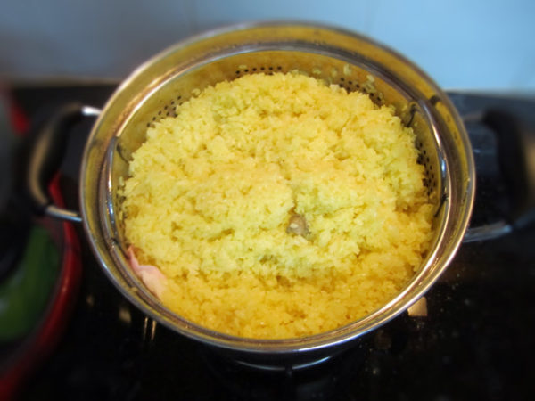 Cách nấu xôi xéo vàng ươm, béo ngậy cho cả nhà khen hết lời