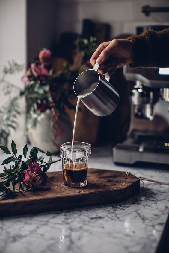 Mách nhỏ cách pha cà phê cốt dừa siêu ngon