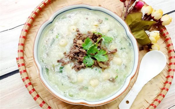 Cách nấu cháo tim gà hạt sen bổ dưỡng cho trẻ nhỏ