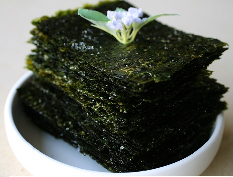 Cách làm trứng cuộn bún đơn giản cho bữa trưa ngon miệng