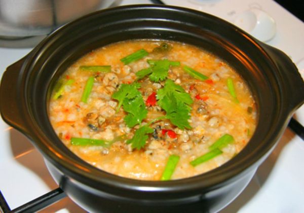 Cách nấu cháo hến thơm ngon dinh dưỡng ngay tại nhà
