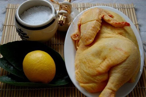 Gà hấp muối chanh sả ngon khó cưỡng