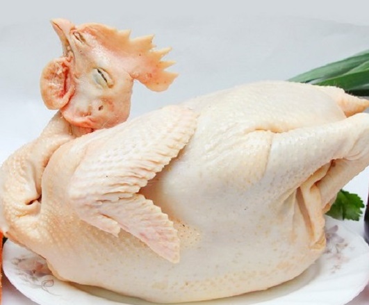 Cách luộc gà ngon nhất cho các nàng vụng