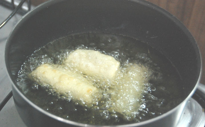 Cách làm phô mai que ngon đúng điệu ngay tại nhà