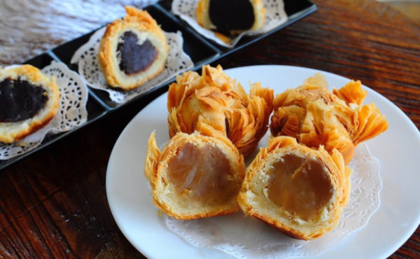 Cách làm bánh trung thu chiên lạ mà cực hấp dẫn