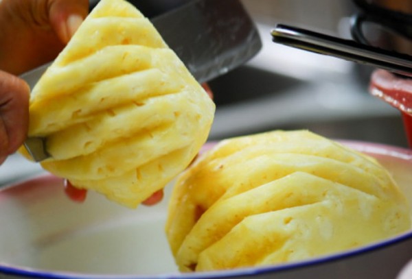 Sinh tố dứa sữa chua dễ làm cho da sáng dáng đẹp