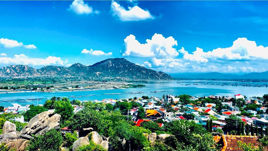 Khám phá vẻ đẹp di tích lịch sử cách mạng núi Cà Đú (Ninh Thuận)