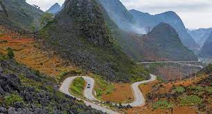 Pải Lủng (Hà Giang) - Những con dốc mang hình dấu hỏi