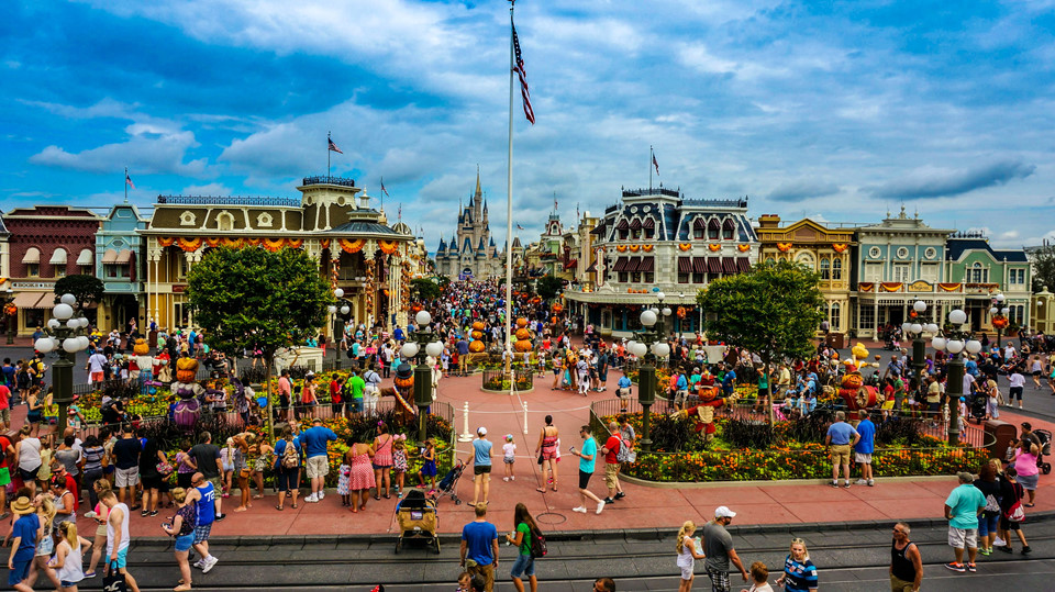 7 bí kíp bỏ túi cho lần đầu đến công viên giải trí Disney