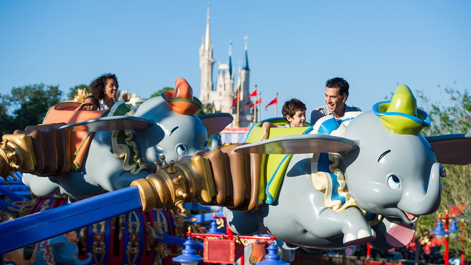 7 bí kíp bỏ túi cho lần đầu đến công viên giải trí Disney