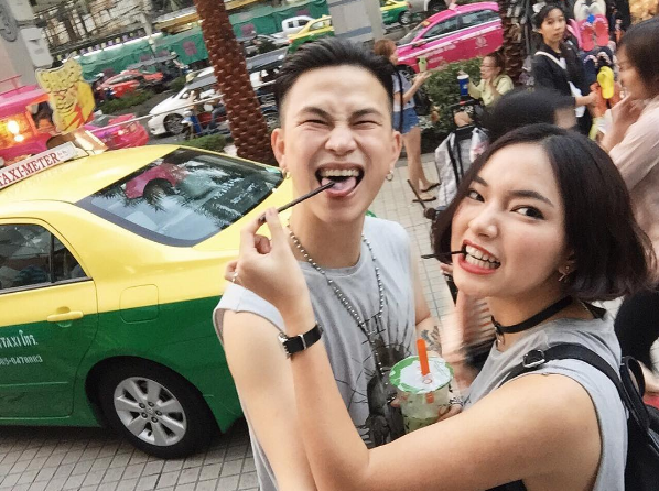 Khi bạn còn trẻ và chân còn khỏe, nhất định phải có cho mình những chuyến đi như thế này!