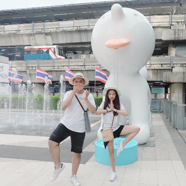 Khi bạn còn trẻ và chân còn khỏe, nhất định phải có cho mình những chuyến đi như thế này!