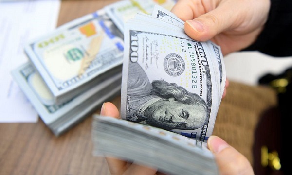 Đổi tiền Đô, ngoại tệ ở Tiệm Vàng có bị phạt hay không?