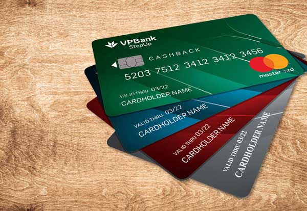 Học sinh có làm thẻ ATM được không? Nên chọn ngân hàng nào?