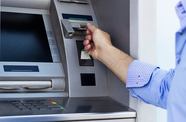 Hướng dẫn cách rút tiền mặt từ cây ATM ngân hàng VietinBank