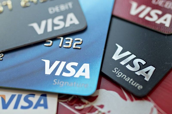 Hướng dẫn cách rút tiền từ thẻ Visa Debit cực dễ dàng
