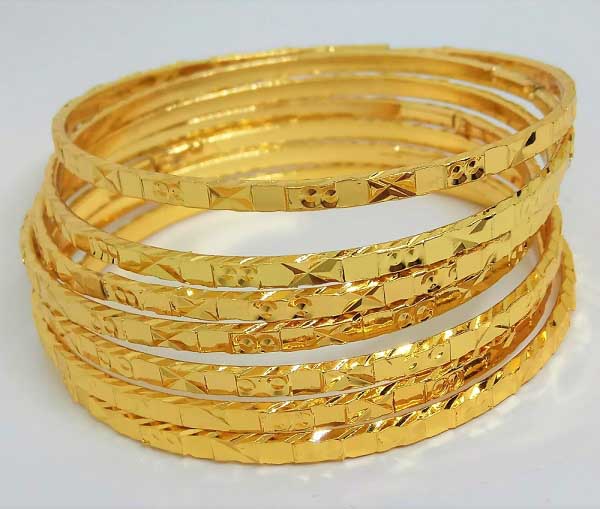 Vàng 18K là gì? Giá Vàng 18K hôm nay bao nhiêu tiền 1 chỉ?