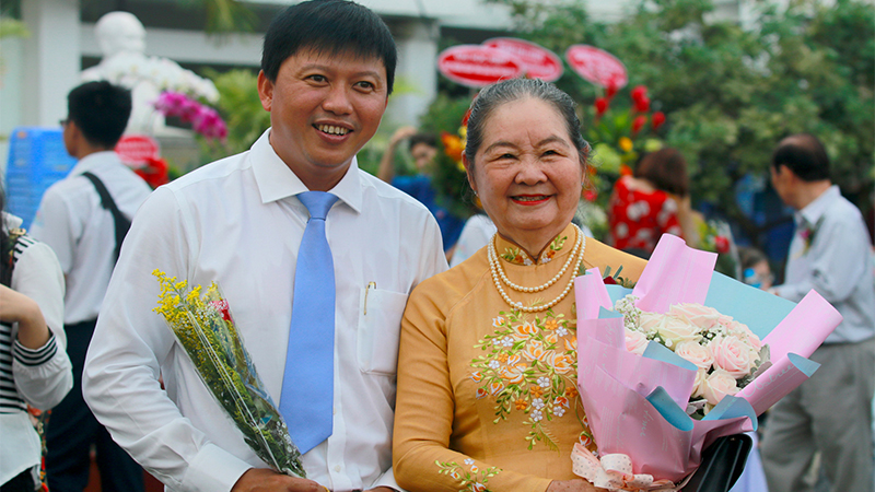 20/11 là ngày gì? Gợi ý tặng quà cho thầy cô ngày Nhà giáo Việt Nam