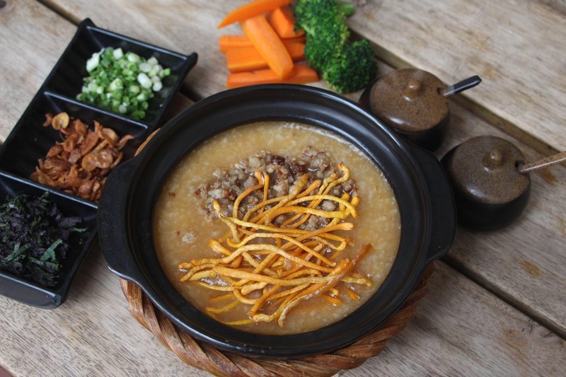 Đông trùng hạ thảo là gì và sự thật về loại thần dược này?