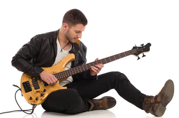 Bassist là gì? Bass đóng vai trò như thế nào trong âm nhạc?