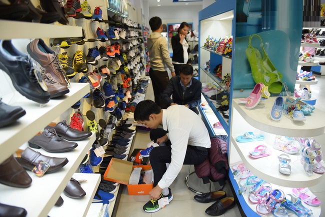 Bitis Hunter là gì và mẫu Hunter Sơn Tùng đi trong Lạc Trôi?