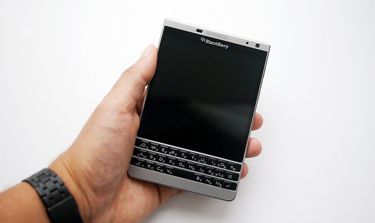 Tìm Hiểu Về Blackberry Passport Silver Edition Là Gì?