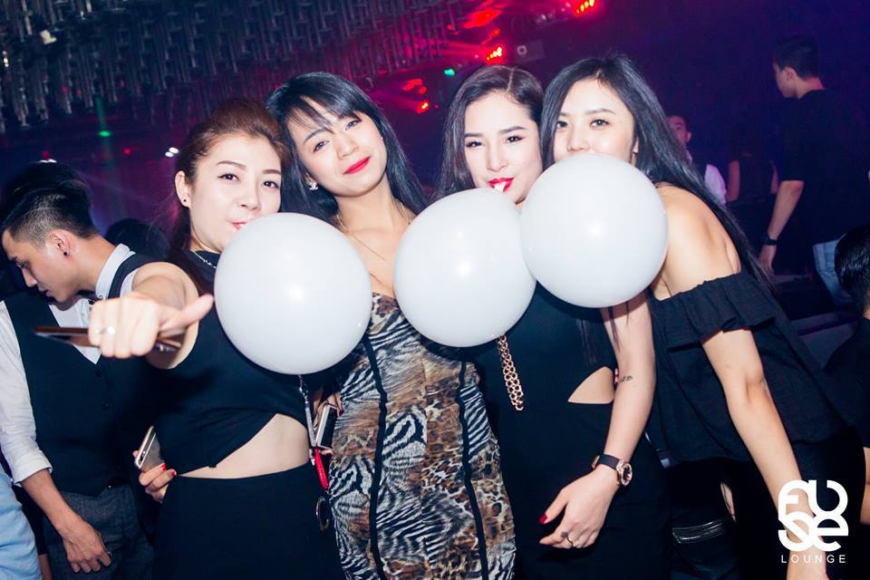 Funkyball là gì và nguyên nhân bóng cười gây đột quỵ?