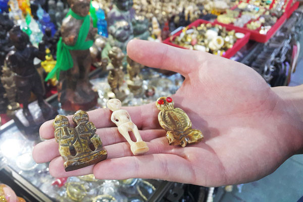 Bùa Ngải Thái Lan Là Gì? Tìm Hiểu Về Bùa Ngải Thái Lan Là Gì?