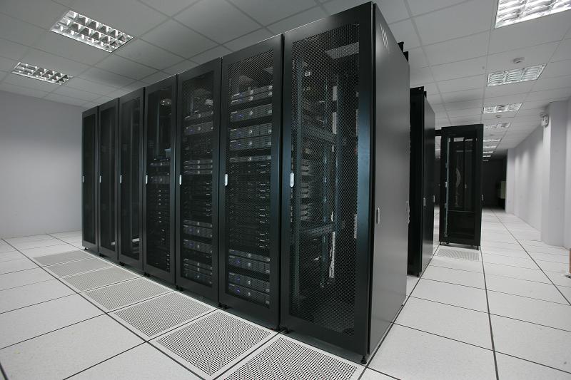 Data Center là gì? Data Center được quản trị như thế nào?