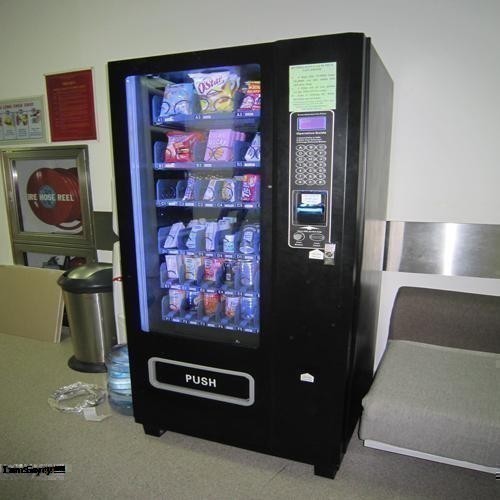 Máy Bán Hàng Là Gì? Tìm Hiểu Về Máy Bán Hàng Là Gì?