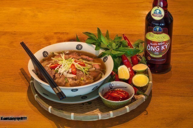 Nước mắm là gì và nước mắm là từ những nguyên liệu nào?