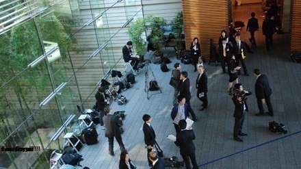 Phóng viên tháp tùng là gì? Công việc Phóng viên tháp tùng?