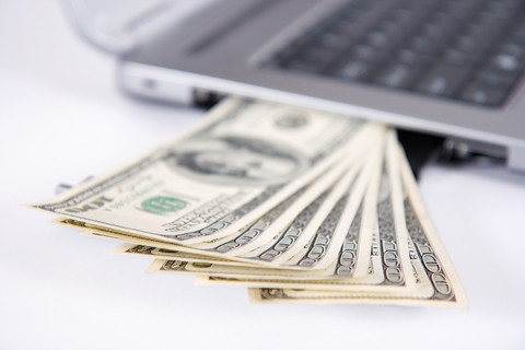 Có Nên Tham Gia Các Lớp Dạy Kiếm Tiền Youtube Trực Tuyến?