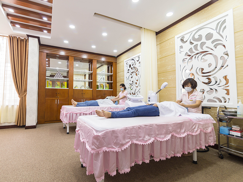 Thẩm mỹ viện là gì và những lợi ích thẩm mỹ viện mang lại?