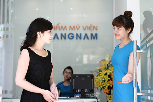 Thẩm mỹ viện là gì và những lợi ích thẩm mỹ viện mang lại?