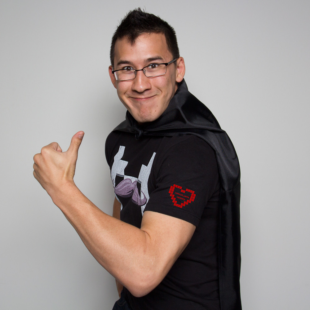 Trở thành triệu phú Youtube nhờ chơi game?