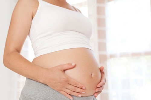 4 mẹo trị rạn da cho bà bầu vừa đơn giản lại không ảnh hưởng đến thai