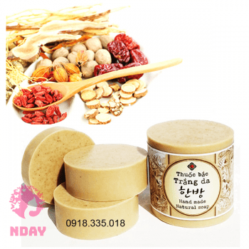 Mỹ phẩm thiên nhiên và cách lựa chọn mỹ phẩm an toàn?