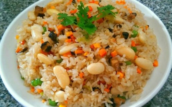 Cách làm cơm chiên chay thơm ngon lạ miệng