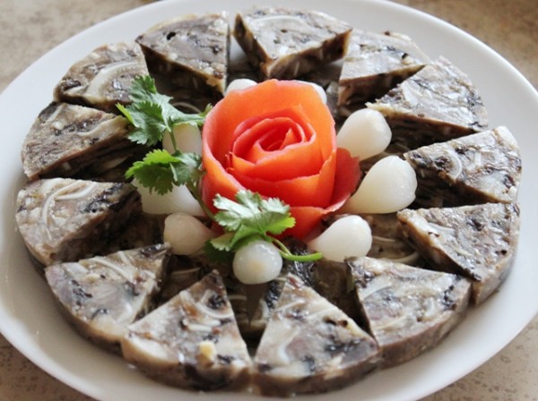 Cách làm giò thủ thơm ngon đậm đà cho ngày tết