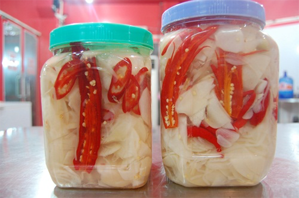 Cách làm măng ớt tại nhà cay giòn cực ngon