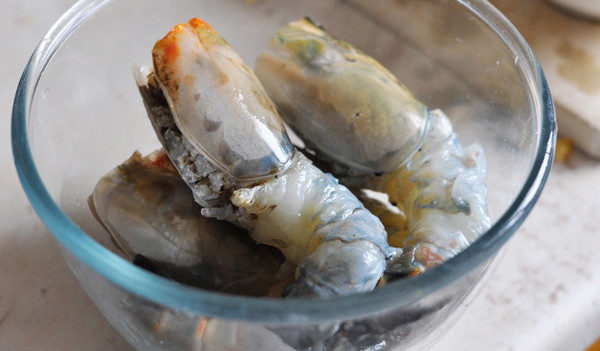 Cách làm tôm kho tàu cực ngon ăn hết “bay” nồi cơm