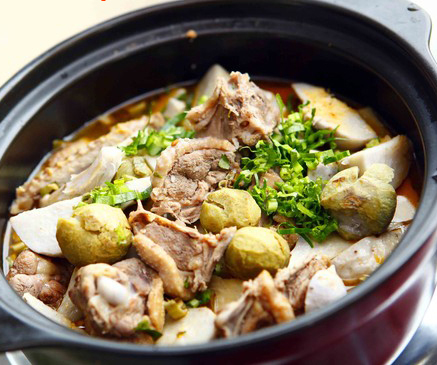 Cách nấu vịt om sấu đậm đà nhất miền Bắc