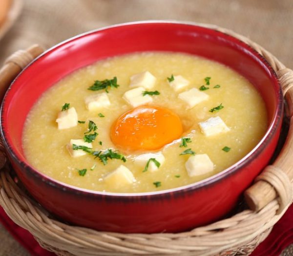 Cách nấu cháo trứng gà ngon nhiều vitamin cho bé