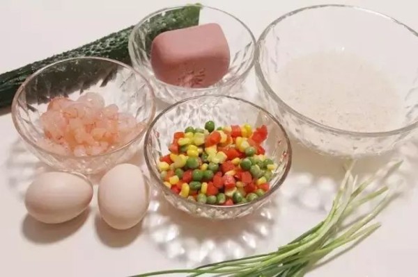 Cơm rang thập cẩm giàu dinh dưỡng cho ngày mới