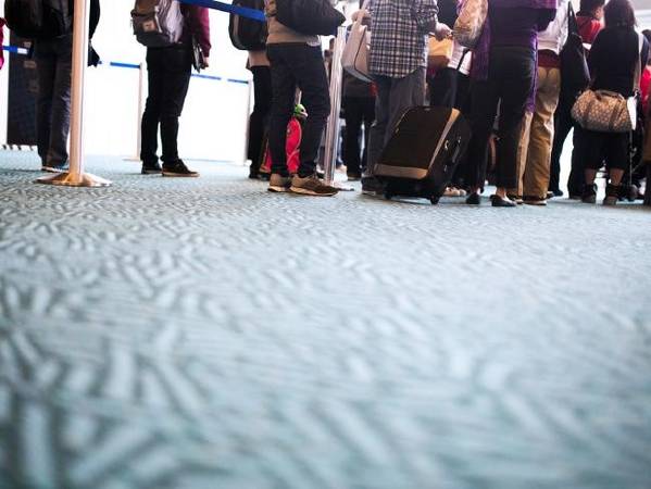 7 phép lịch sự khi đi máy bay