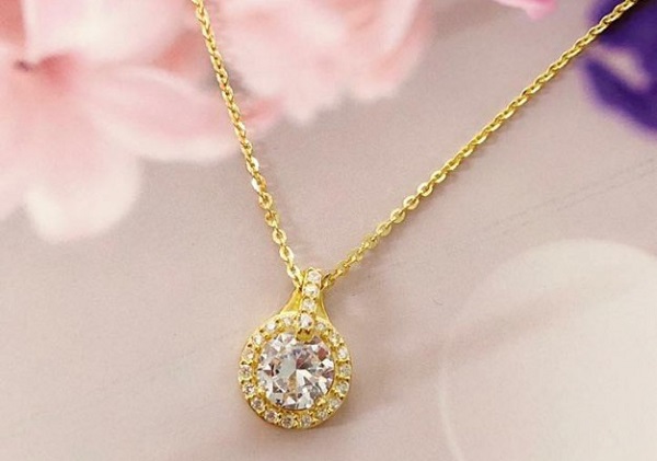 Dây chuyền vàng Tây nữ giá bao nhiêu tiền 1 chỉ?
